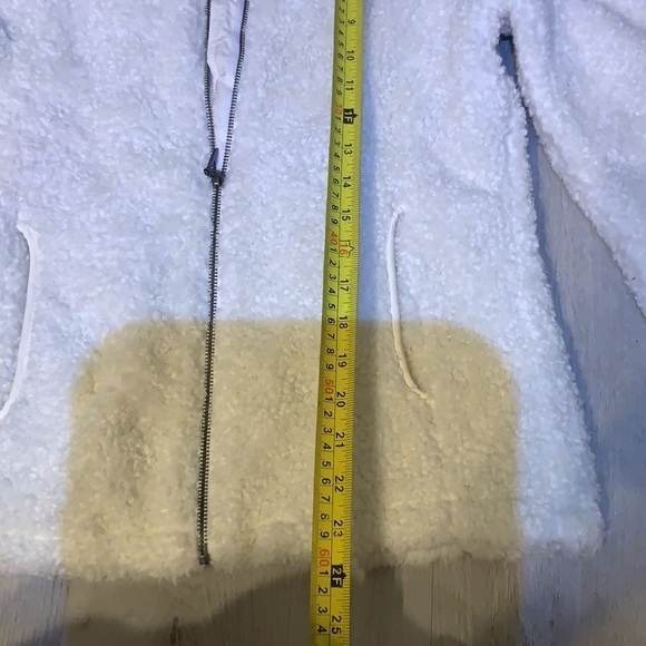 Prana good luxe White Furry Full Zip Jacket Great‎ - Picture 9 of 14